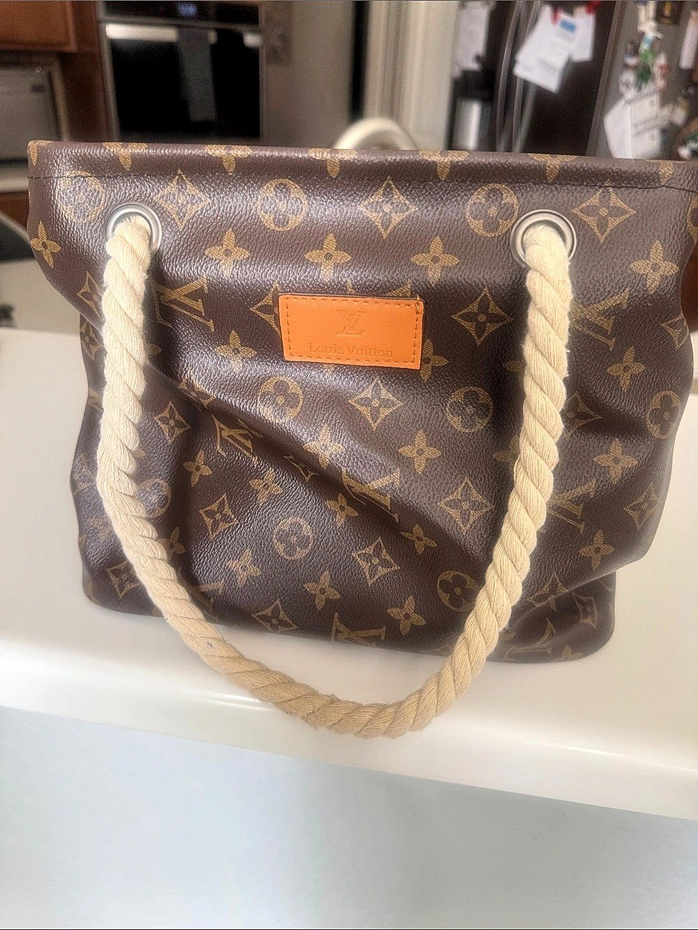 Fashion Monogram insulated Tote in Brown
